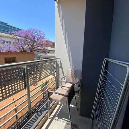 Easy Stay - The Median Rosebank Johannesburg Exterior foto
