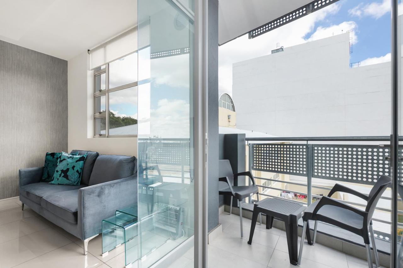 Easy Stay - The Median Rosebank Johannesburg Exterior foto