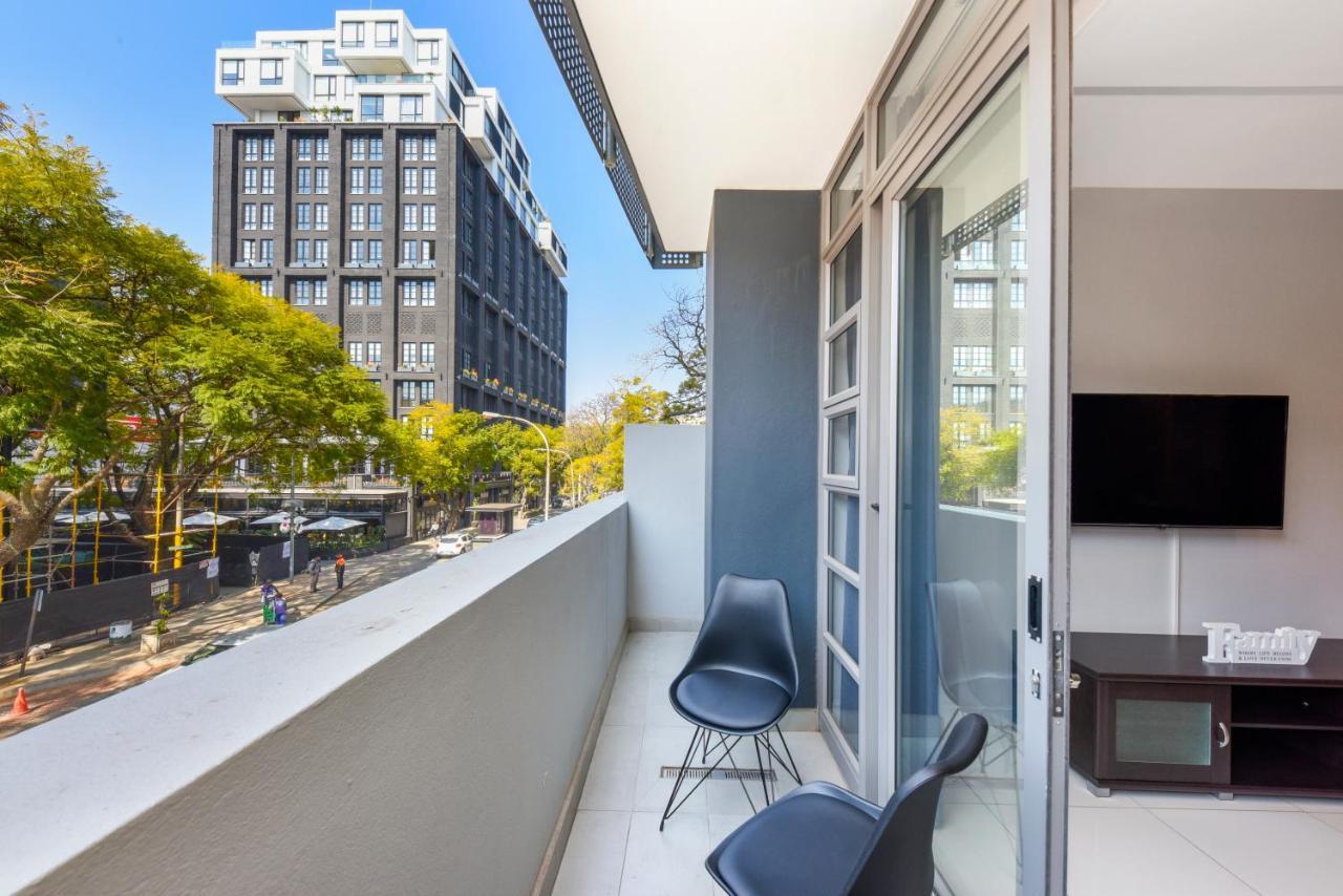 Easy Stay - The Median Rosebank Johannesburg Exterior foto