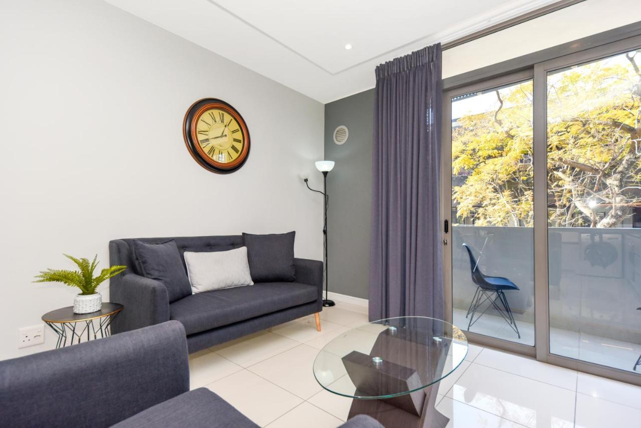 Easy Stay - The Median Rosebank Johannesburg Exterior foto